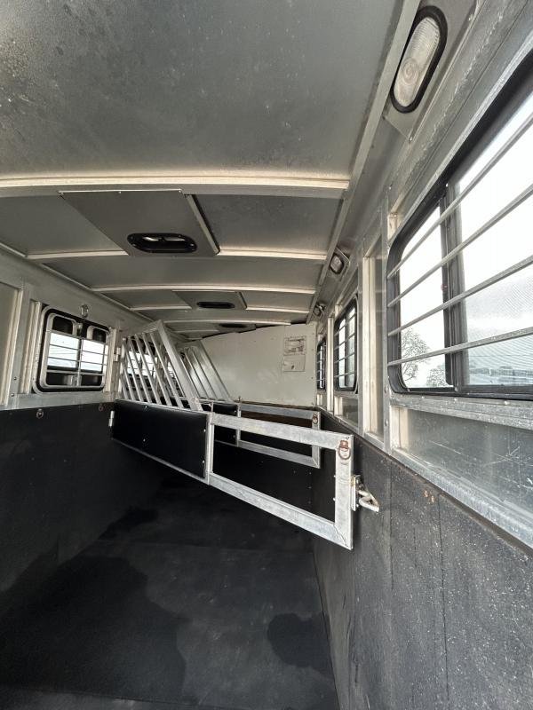 2002_Silverado_8718_3H_GN_trailer__TqAJ5kxy9oqa.jpg 2002 Silverado 3h GN All Aluminum Weekender