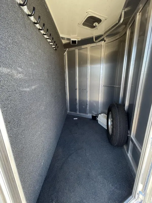 2016 Hart Ultimate 4H Bumper Pull