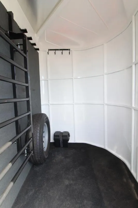 2019 Trails West Manufacturing Classic II 4 Horse Trailer