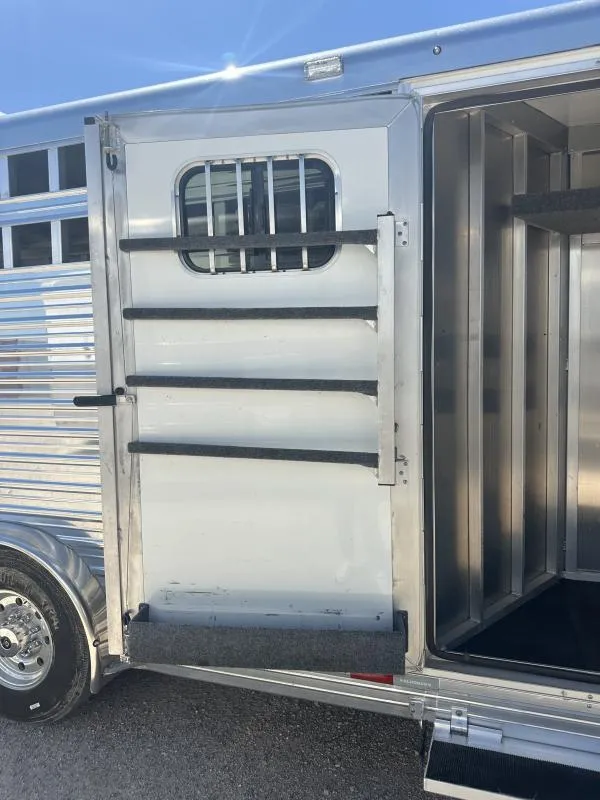 2020 Bloomer 4 Horse Stock Combo Trainer Tack Horse Trailer
