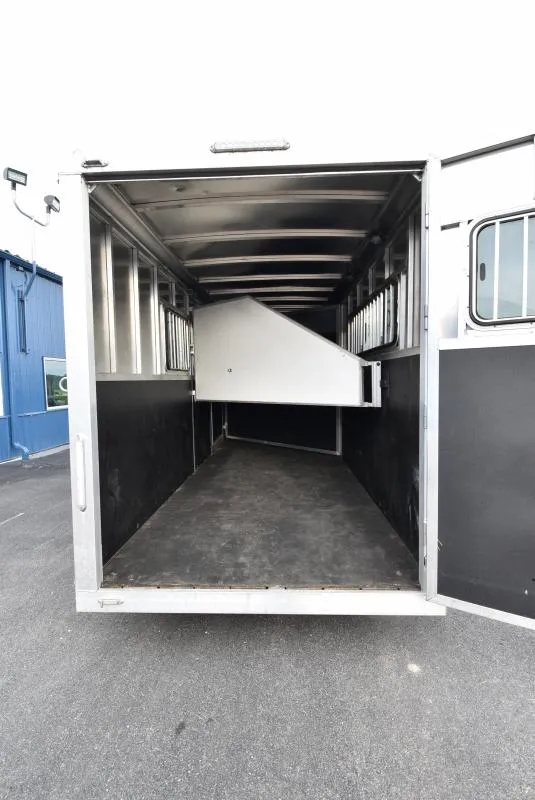 2021 Shadow Trailers Stablemate 3 Horse Trailer