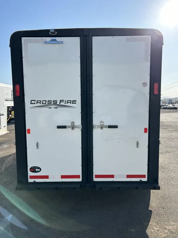 2022 Logan Coach Crossfire 3 Horse Gooseneck