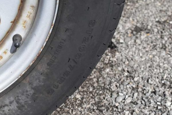 341700238_5968182966601021_6072241263852027963_n.jpg 2005 Featherlite 2HST 2 Horse Trailer