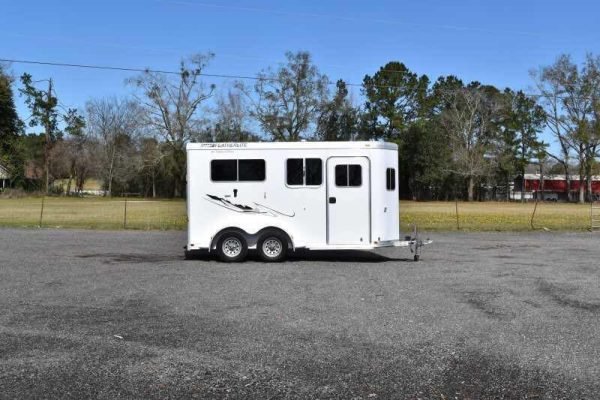 341773511_1159308485468207_3923737232571640399_n.jpg 2005 Featherlite 2HST 2 Horse Trailer