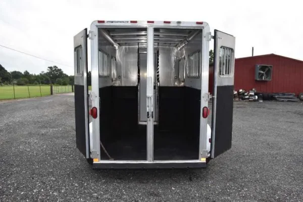 2003 Featherlite 2HST 2 Horse Trailer