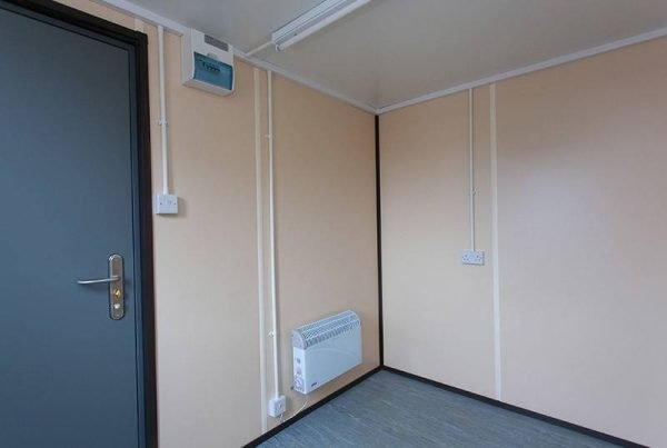 38041944_1977106462383326_2992807716650483712_n Clean Used 20ft Office Containers