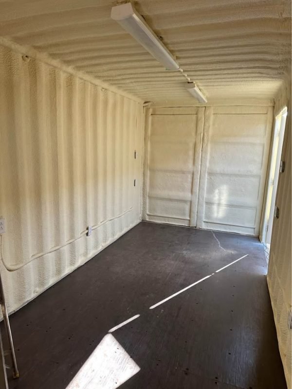 Custom 20ft/40ft Shipping Container – Insulated w/ Electric & Door – Ready to Go!