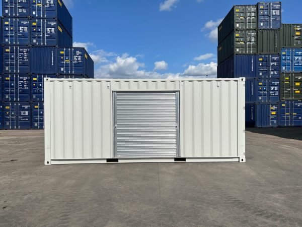 IMG_2973-1536x1152 20ft Custom One Trip Shipping Container – Roller Shutter & RAL 7035 Respray