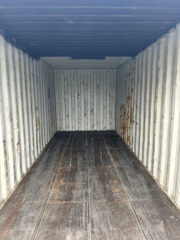 20′ Shipping Container CCR18113