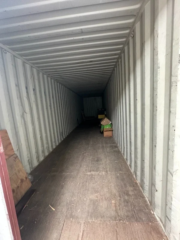40ft High Cube Shipping Container – Excellent Condition
